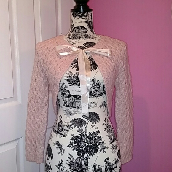 Pout Sweaters - Baby Pink Bolero with Ribbon
